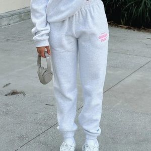 NEW WITH TAGS WHITE FOX COMFORT CLUB SWEATPANTS